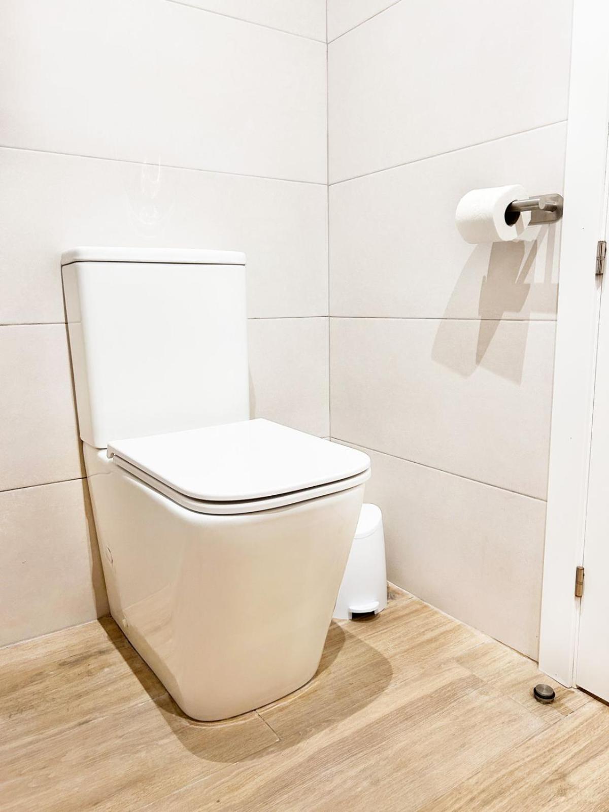 Apartamento Junto A Ruzafa Cerca Del Centro บาเลนเซีย ภายนอก รูปภาพ