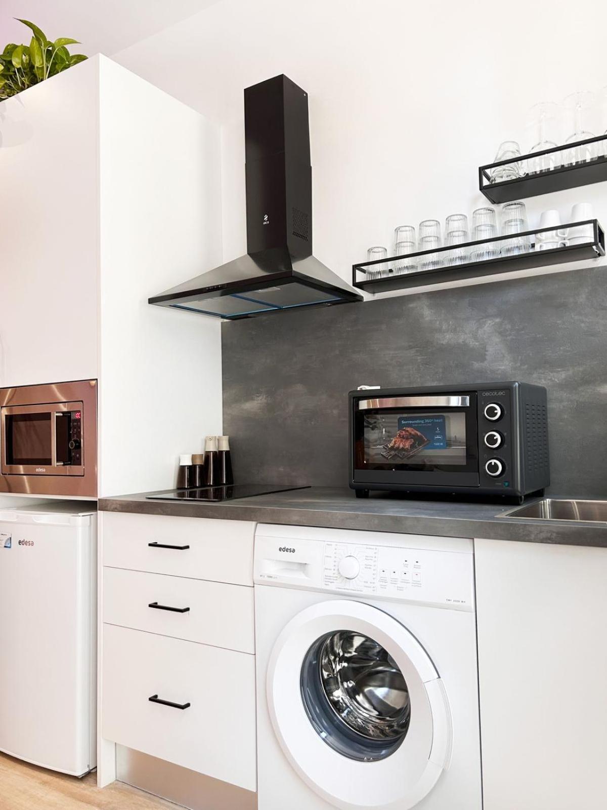 Apartamento Junto A Ruzafa Cerca Del Centro บาเลนเซีย ภายนอก รูปภาพ