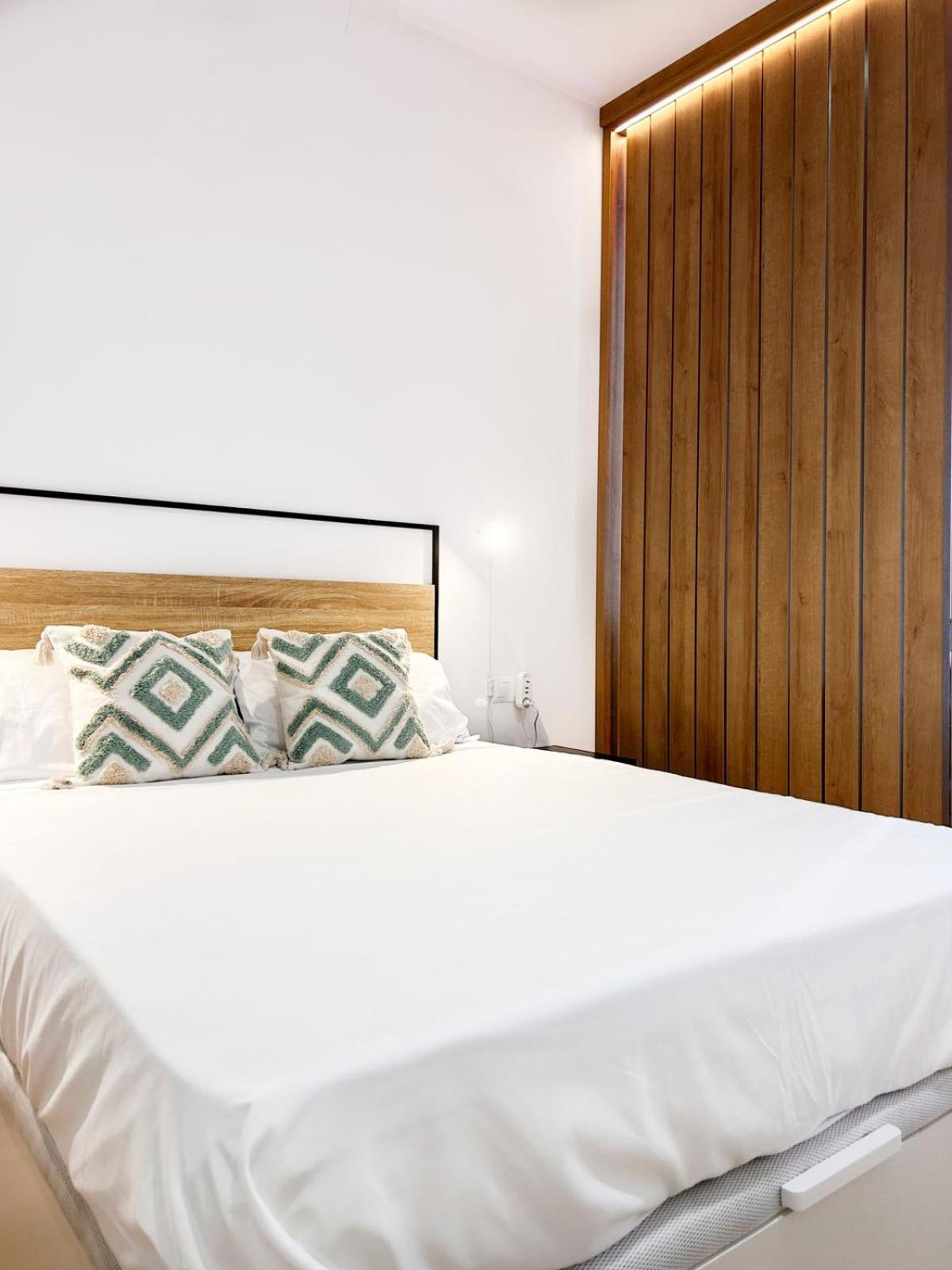 Apartamento Junto A Ruzafa Cerca Del Centro บาเลนเซีย ภายนอก รูปภาพ